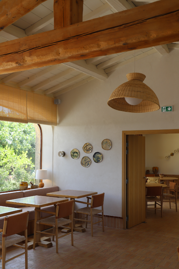 salle à manger domaine de capelongue a bonnieux